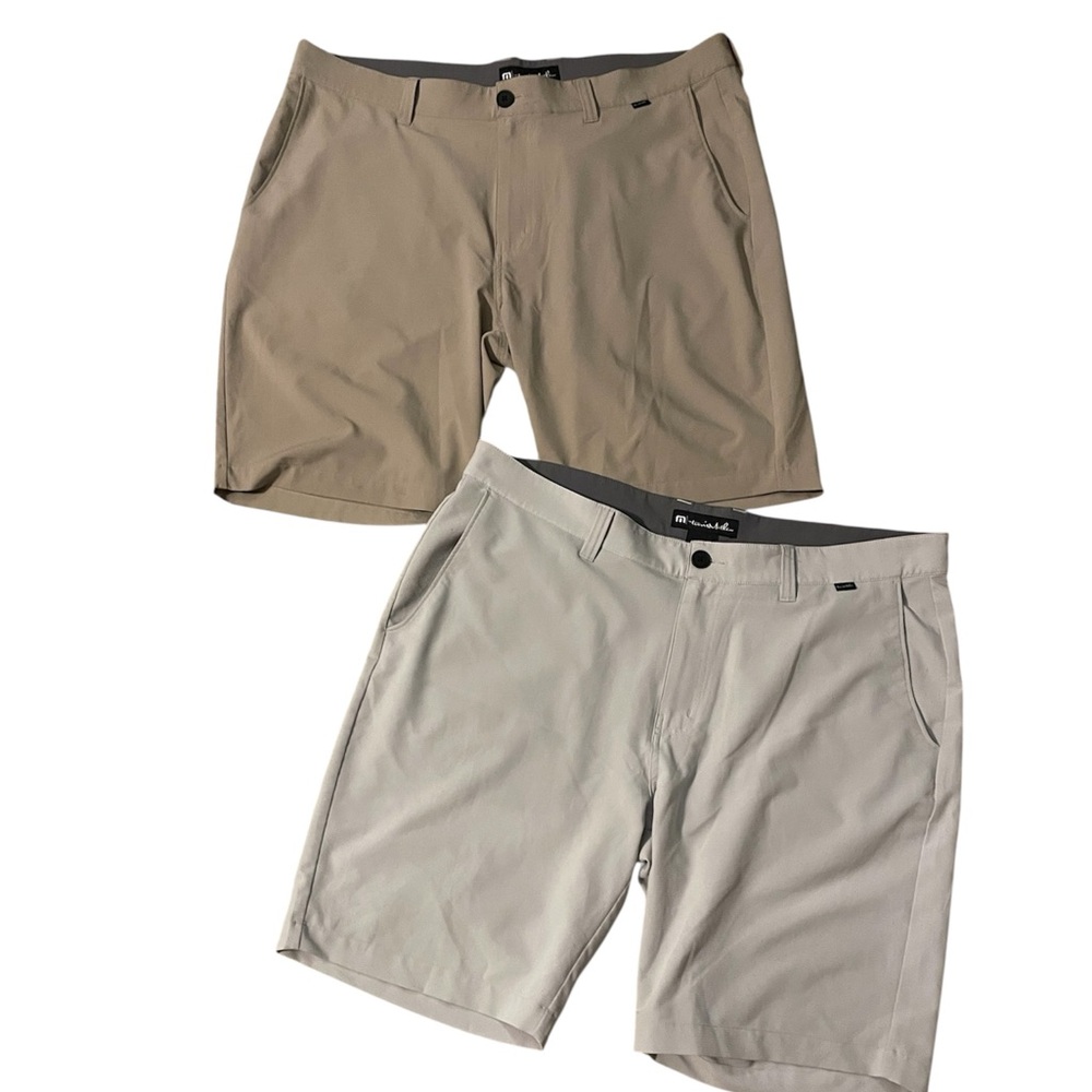 TravisMathew Tech Golf Shorts Set of 2 Khaki Tan Size 38‎ Performance Stretch